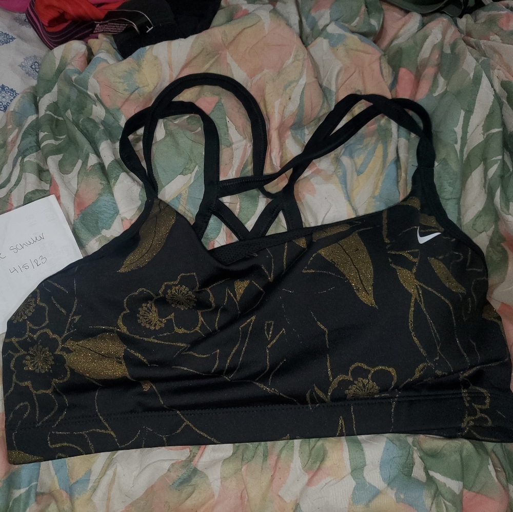 Nike sports bra